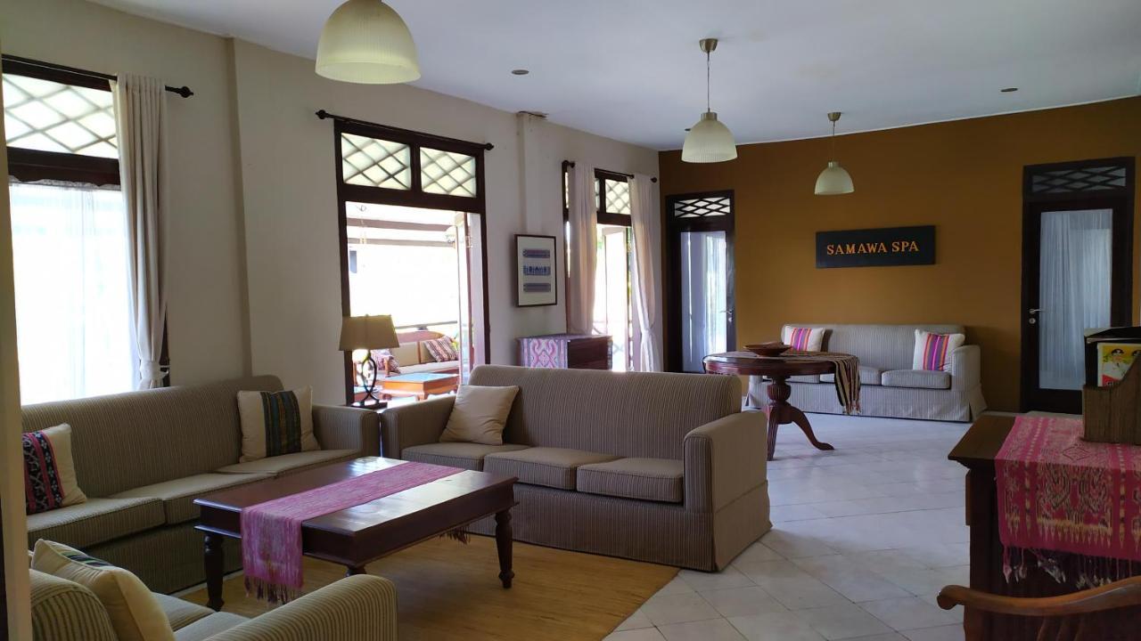 Samawa Transit Hotel Sumbawa Besar Exterior photo